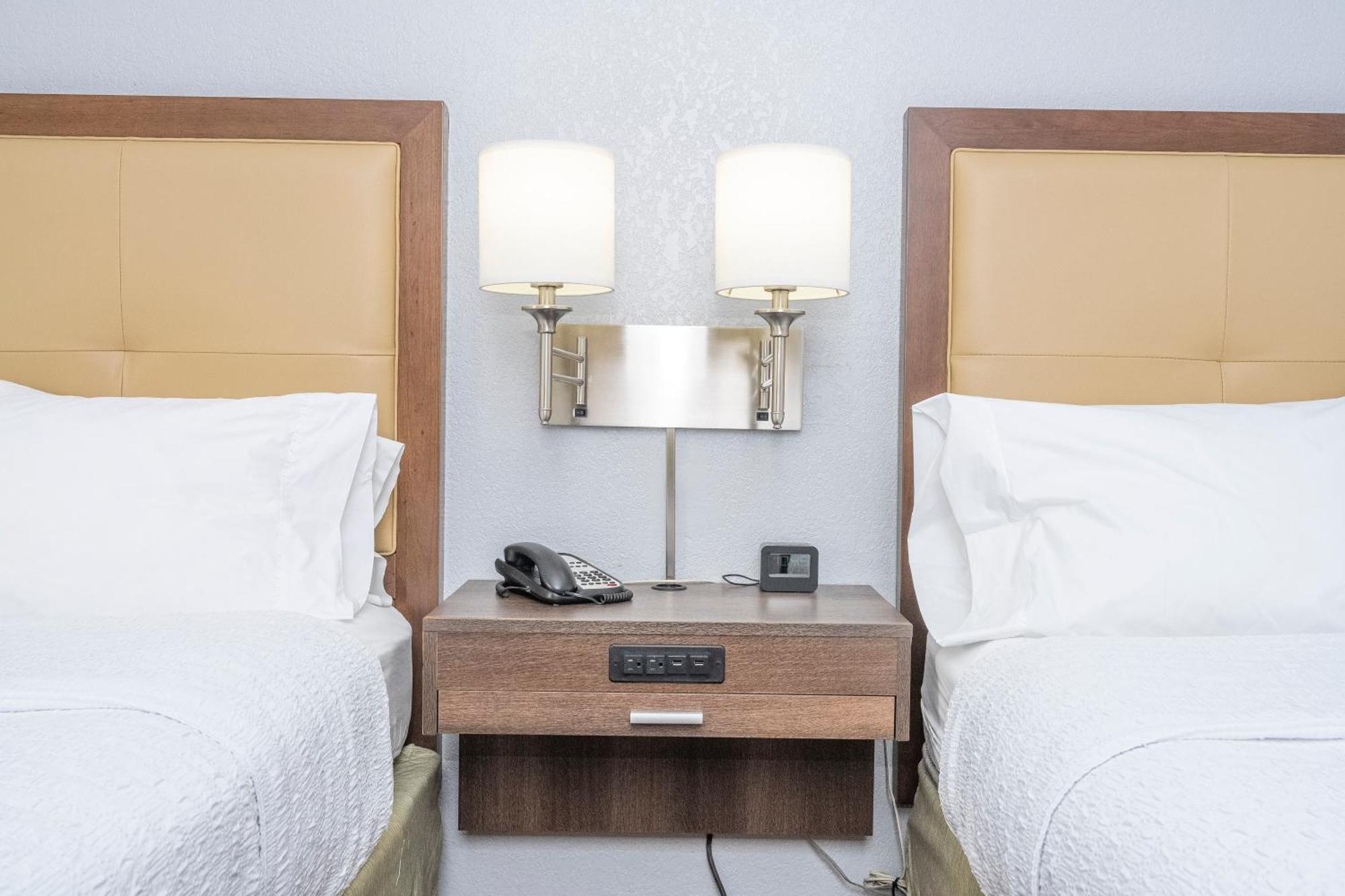 Hampton Inn By Hilton Spring Hill Timber Pines Εξωτερικό φωτογραφία
