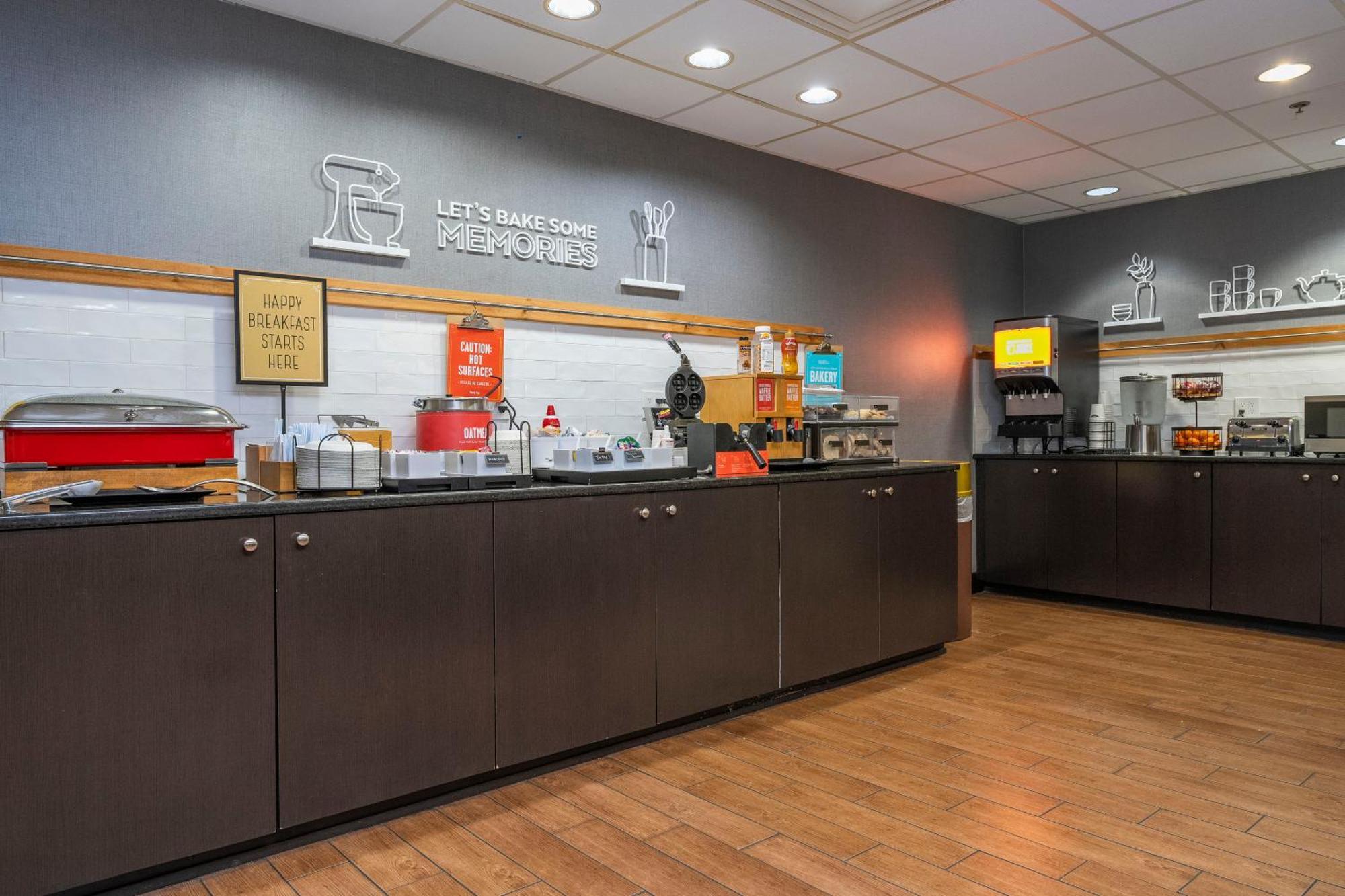Hampton Inn By Hilton Spring Hill Timber Pines Εξωτερικό φωτογραφία
